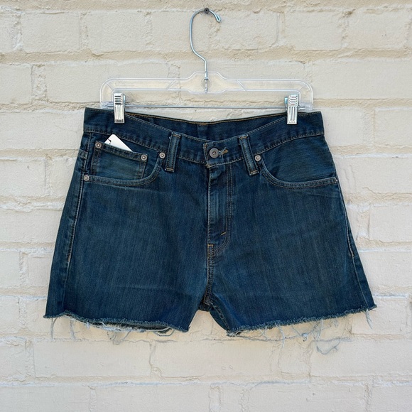 Vintage Levi's 521 Dark Wash Denim Shorts - Picture 1 of 5